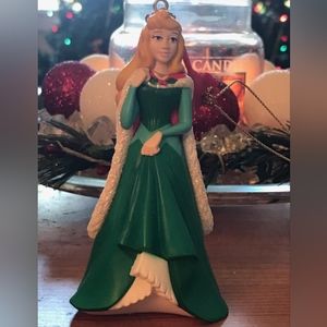 Walt Disney's Sleeping Beauty Christmas collectable ornament(Aurora)